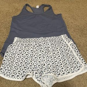 GAP FIT G STRIDE ATHLETIC SHORTS (M) and TANK TOP (L)  plus free extra shorts!!
